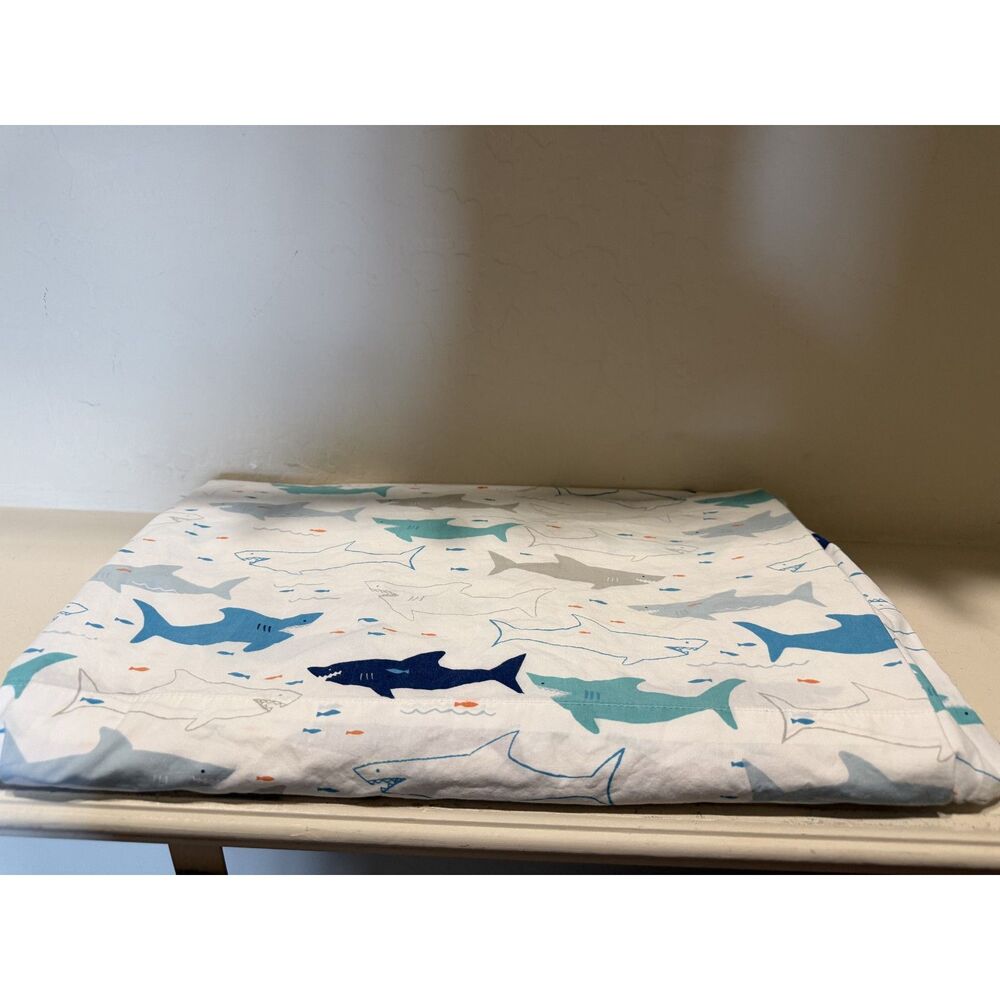 Crate & Kids Twin Shark Flat Sheet and Pillowcase (1)